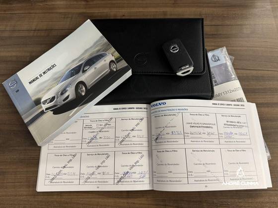 VOLVO V40 2.0 T4 MOMENTUM GASOLINA 4P AUTOMÁTICO